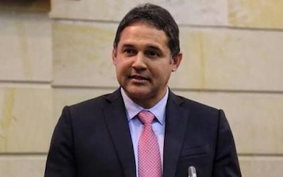 Resignado, el gobierno entrante acepta que su candidato no presida el Senado