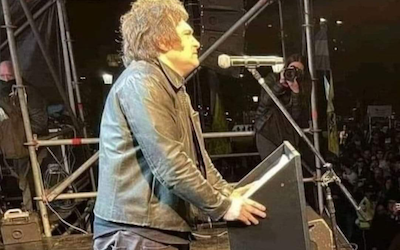 Imagen de Milei cae en barrena, por la corrupción, el desempleo y la inflación